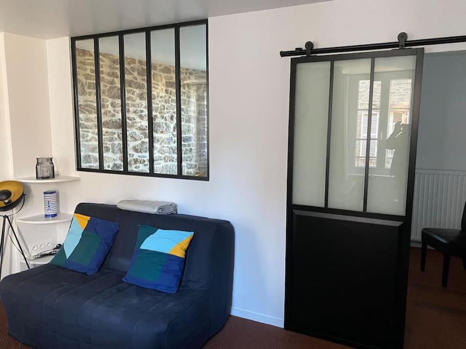Appartement En Plein Coeur Historique De Ντινάν Εξωτερικό φωτογραφία